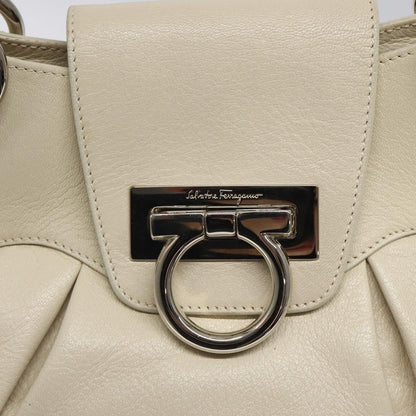Salvatore Ferragamo Gancini Shoulder Bag Leather, WHITE, LEATHER, Shoulder bag