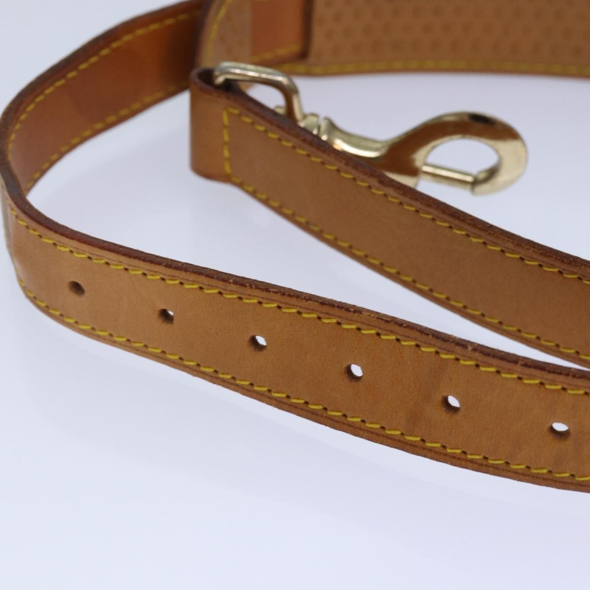 Louis Vuitton Adjustable Shoulder Strap Taiga Leather, BEIGE, LEATHER, Straps