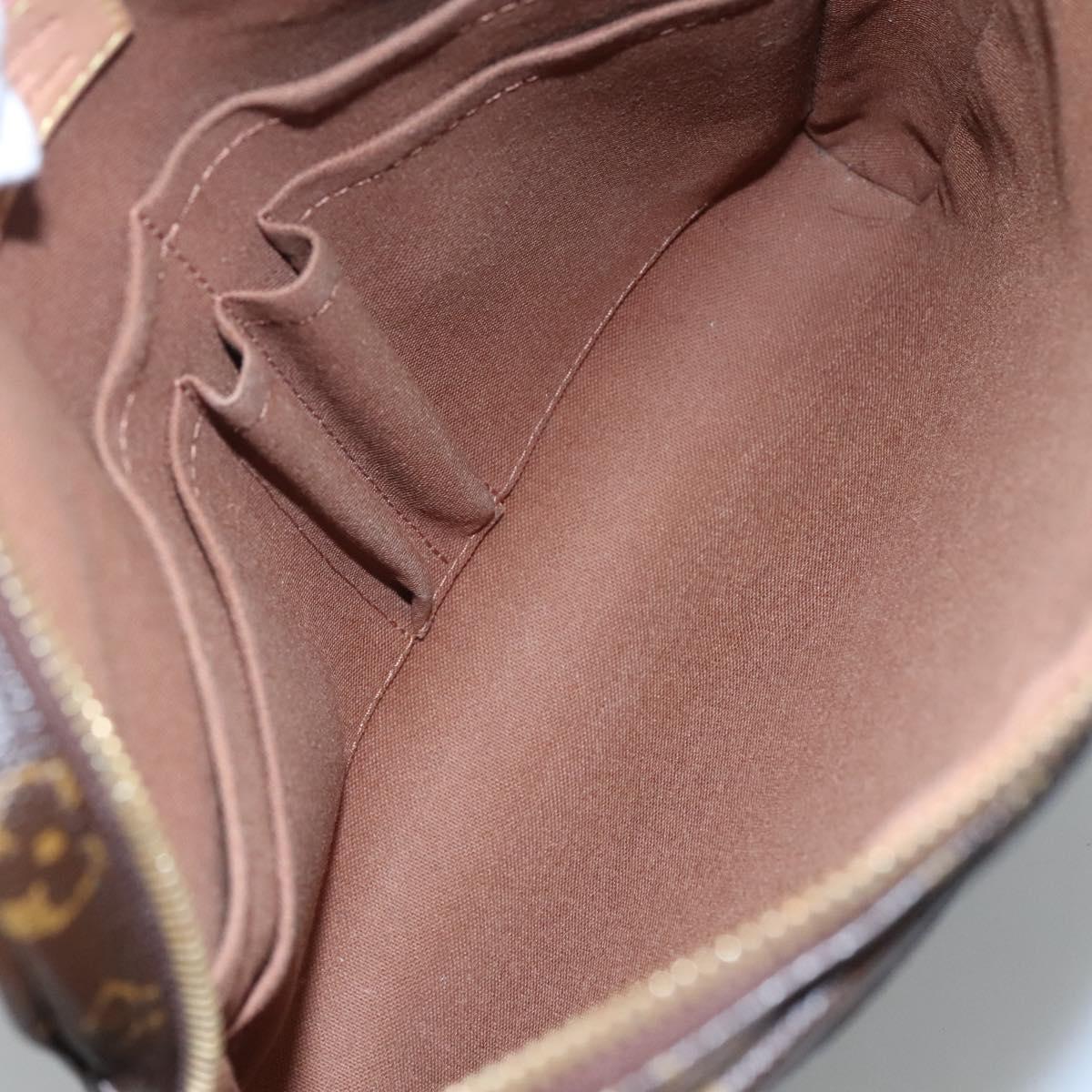 Louis Vuitton Trotteur Beaubourg Handbag Monogram Canvas, BROWN, CANVAS, Handbag