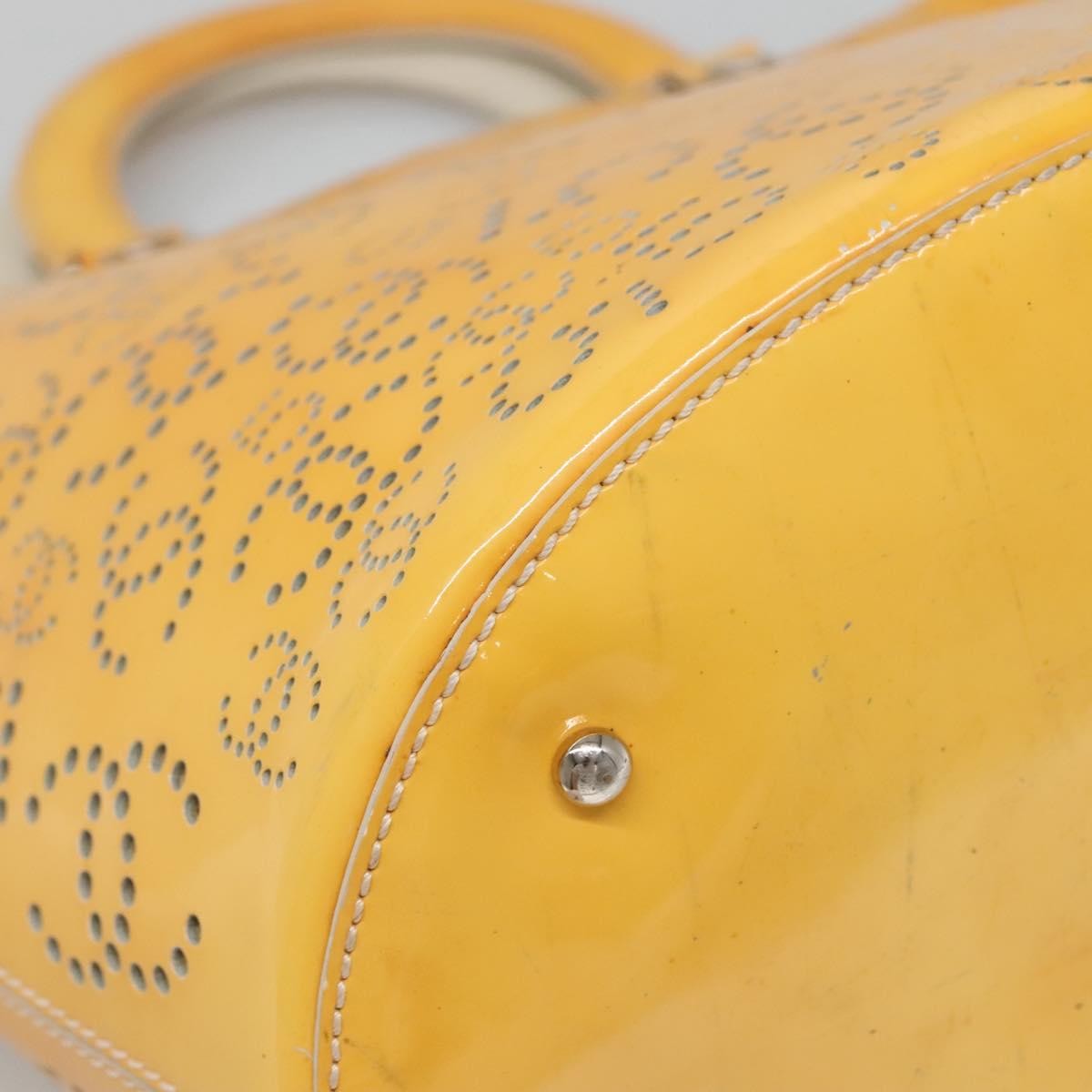 Chanel CC No.5 Shopping Tote Perforated Patent, YELLOW, PATENT_LEATHER, Tote bag