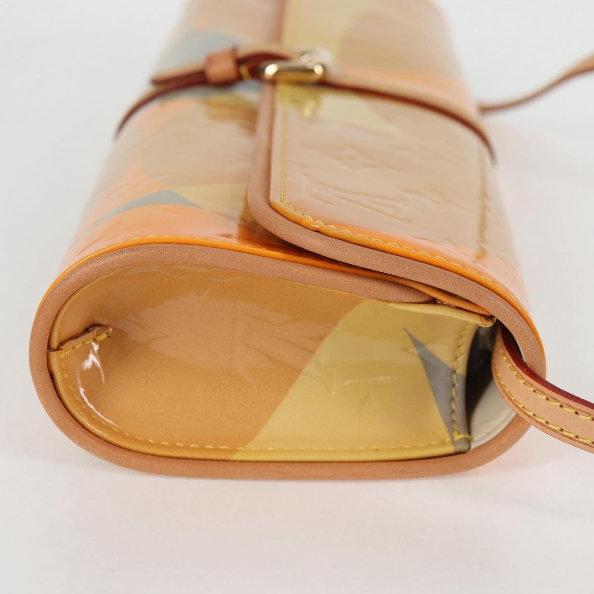 Louis Vuitton Fleurs Pochette Printed Monogram Vernis, YELLOW, PATENT_LEATHER, Shoulder bag