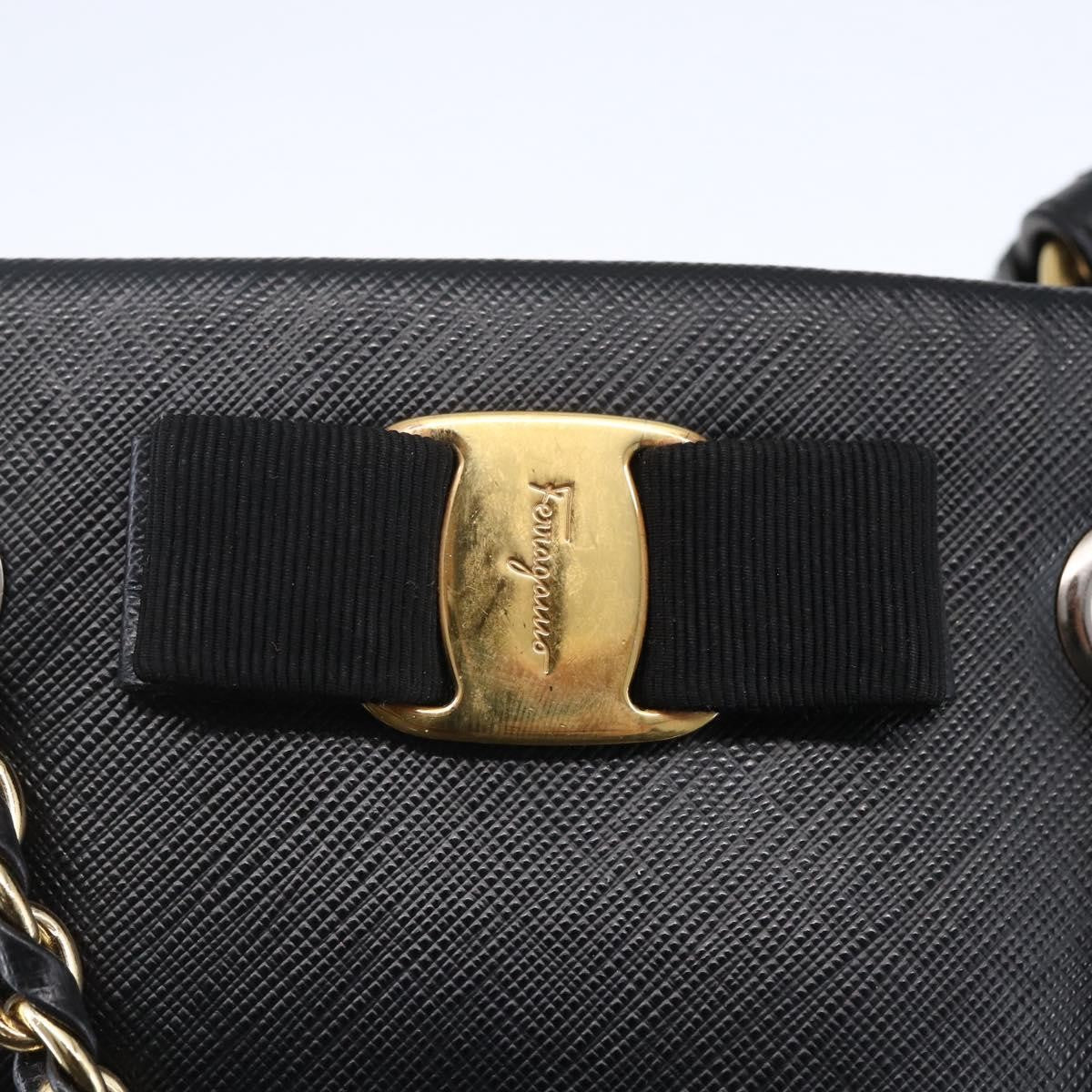 Salvatore Ferragamo Vala Shoulder Bag Leather, BLACK, LEATHER, Shoulder bag