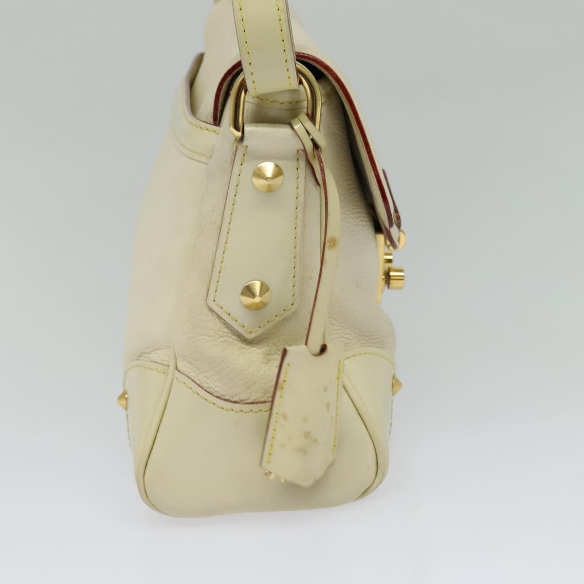Louis Vuitton Suhali L'Essentiel Handbag Leather, WHITE, LEATHER, Shoulder bag
