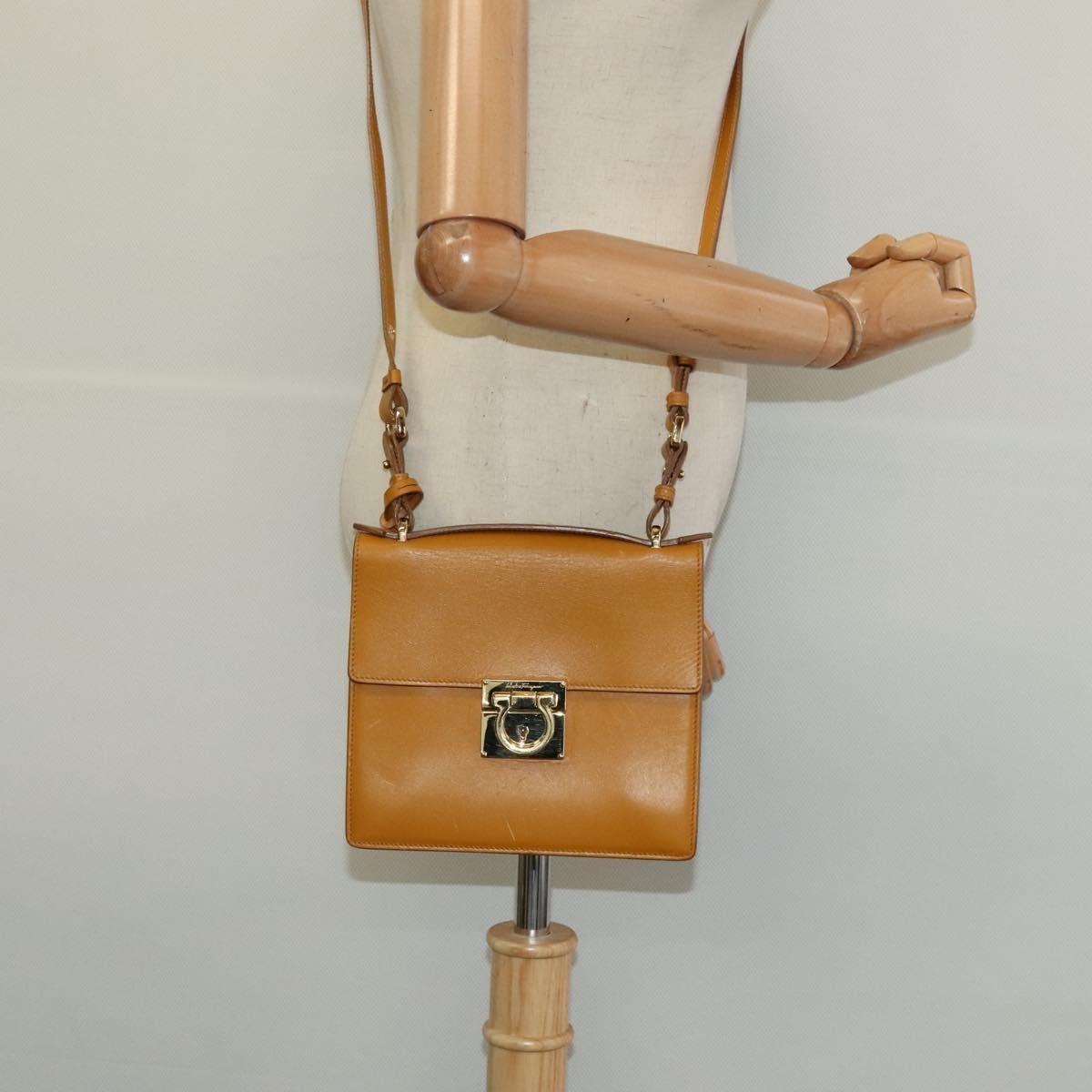 Salvatore Ferragamo Marisol Crossbody Bag Leather, BROWN, LEATHER, Crossbody bag