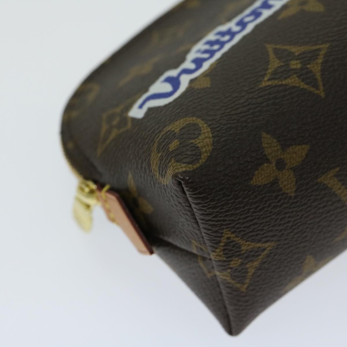 Louis Vuitton Cosmetic Pouch Limited Edition Patches Monogram Canvas, BROWN, CANVAS, Clutche & pouche