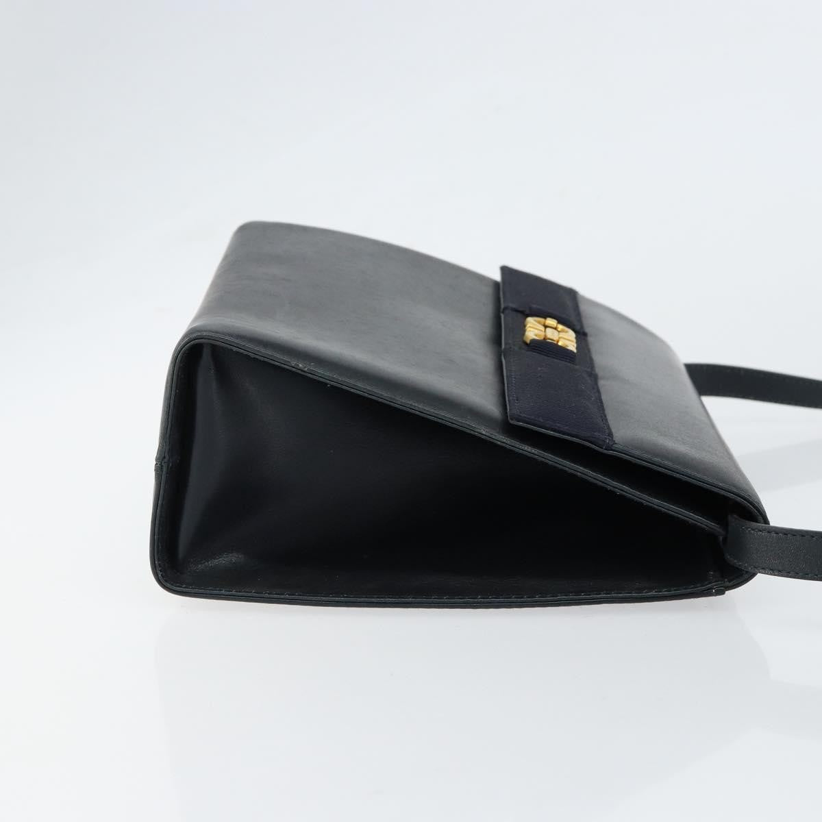 Salvatore Ferragamo Gancini Shoulder Bag Leather, BLACK, LEATHER, Shoulder bag