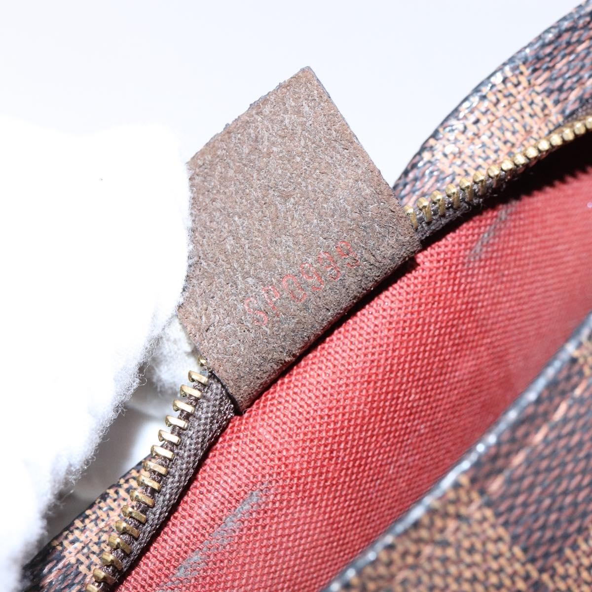 Louis Vuitton Trousse Make Up Bag Damier, BROWN, CANVAS, Clutche & pouche