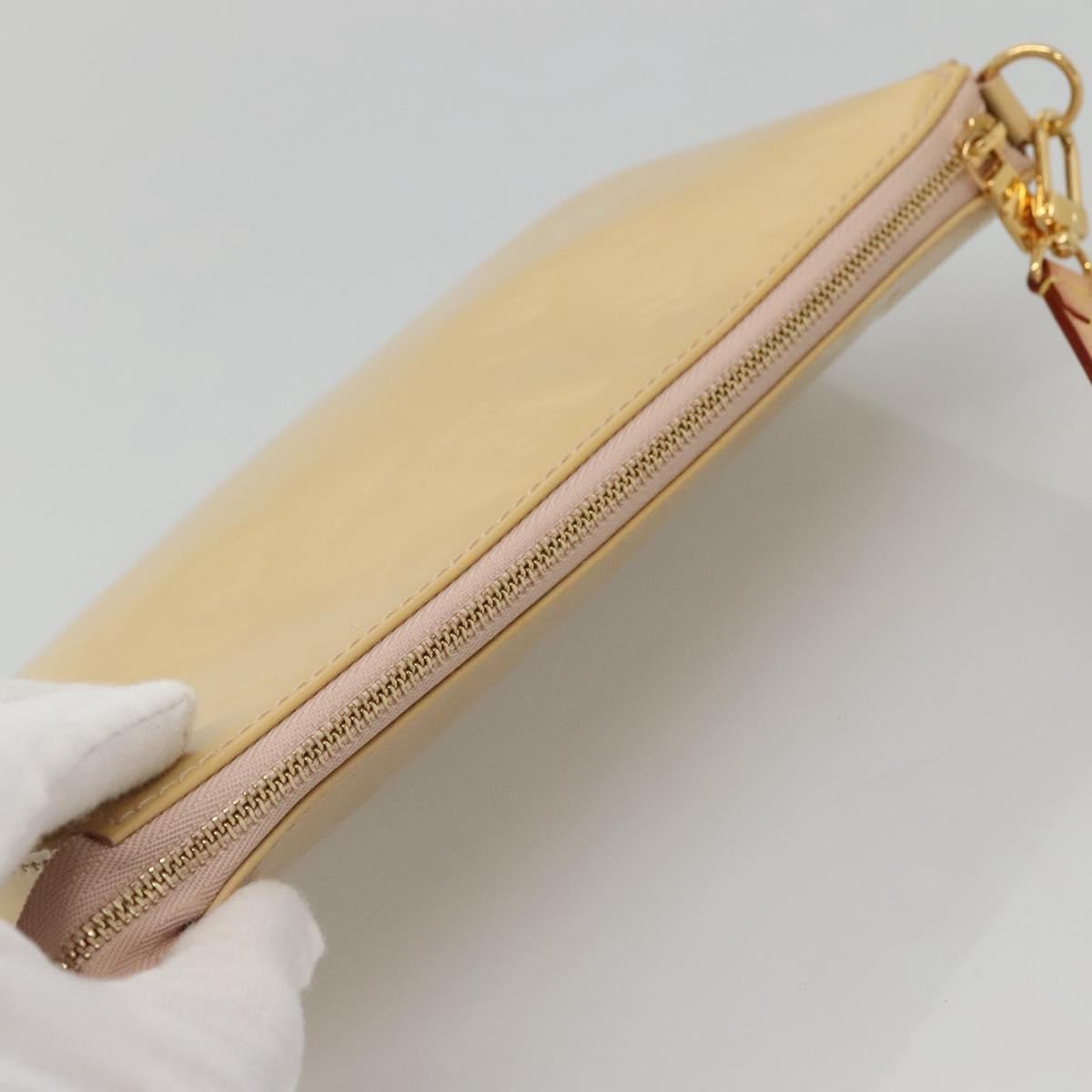 Louis Vuitton Pochette Accessoires NM Monogram Vernis, BEIGE, PATENT_LEATHER, Clutche & pouche