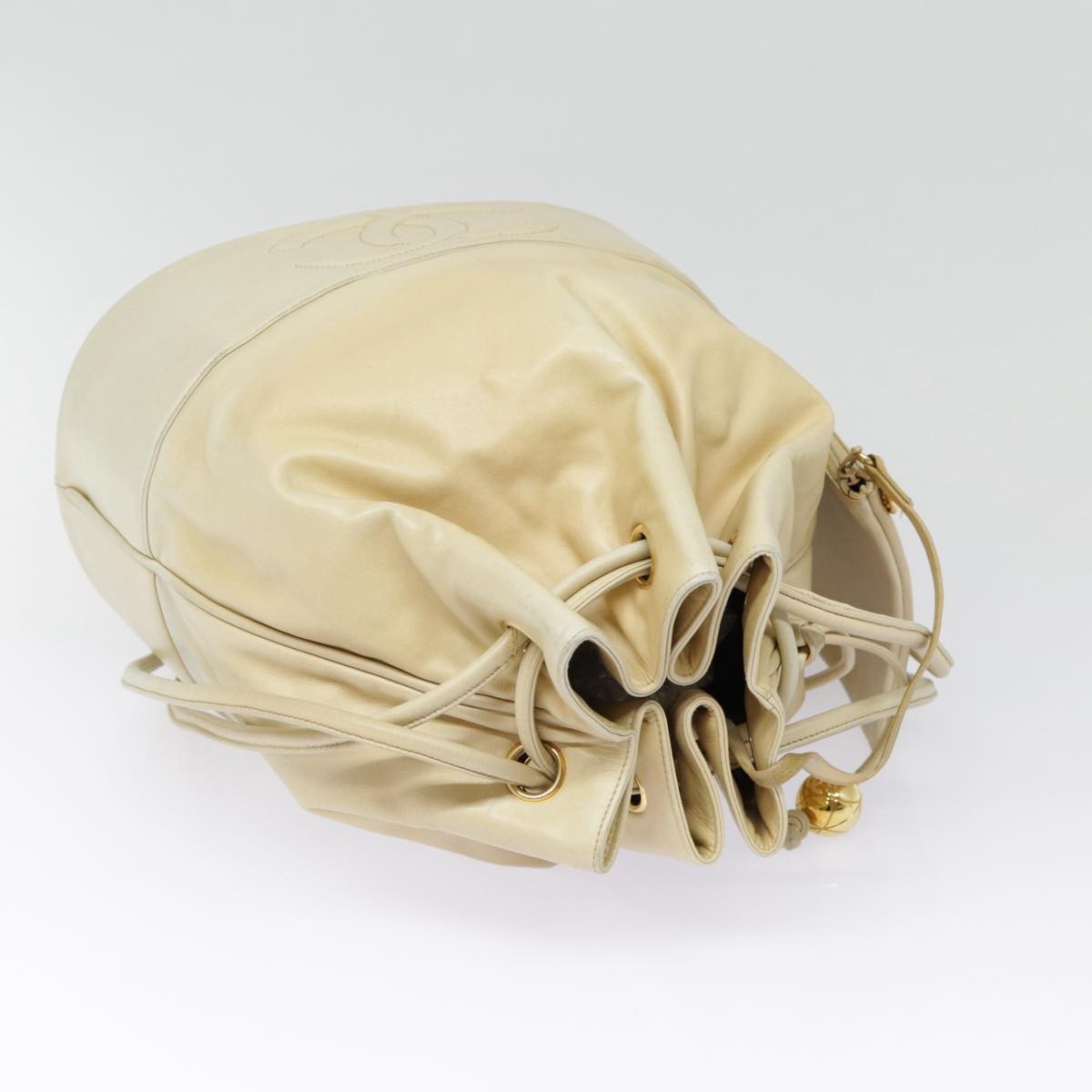 Chanel Vintage CC Drawstring Bucket Bag Lambskin, BEIGE, LEATHER, Shoulder bag