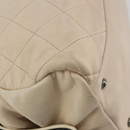 Chanel Matelassé Lambskin leather, Neutral, Leather, Handbag