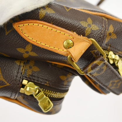 Louis Vuitton Nil Messenger Bag Monogram Canvas, Brown, Canvas, Shoulder Bag