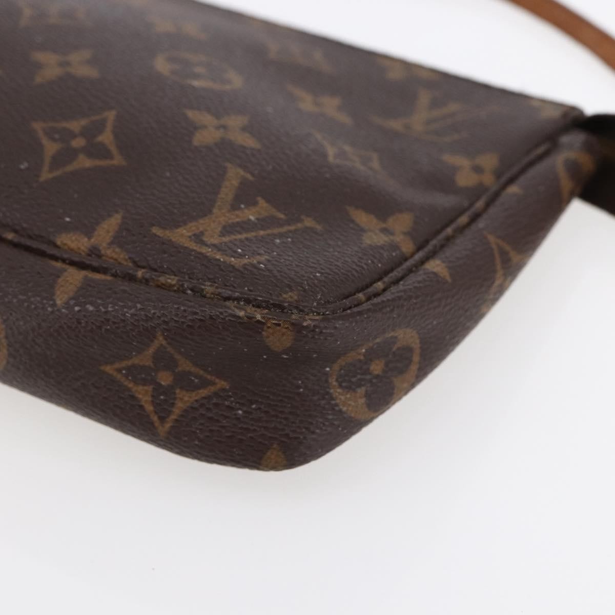 Louis Vuitton Pochette Accessoires NM Monogram Canvas, BROWN, CANVAS, Clutche & pouche