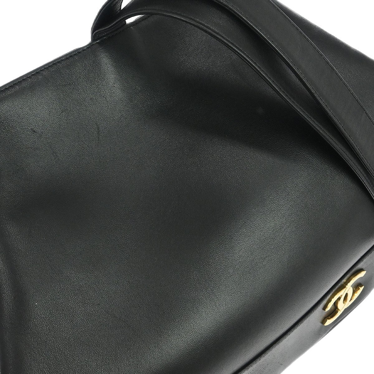 Chanel Vintage CC Bucket Shoulder Bag Leather, BLACK, LEATHER, Shoulder bag