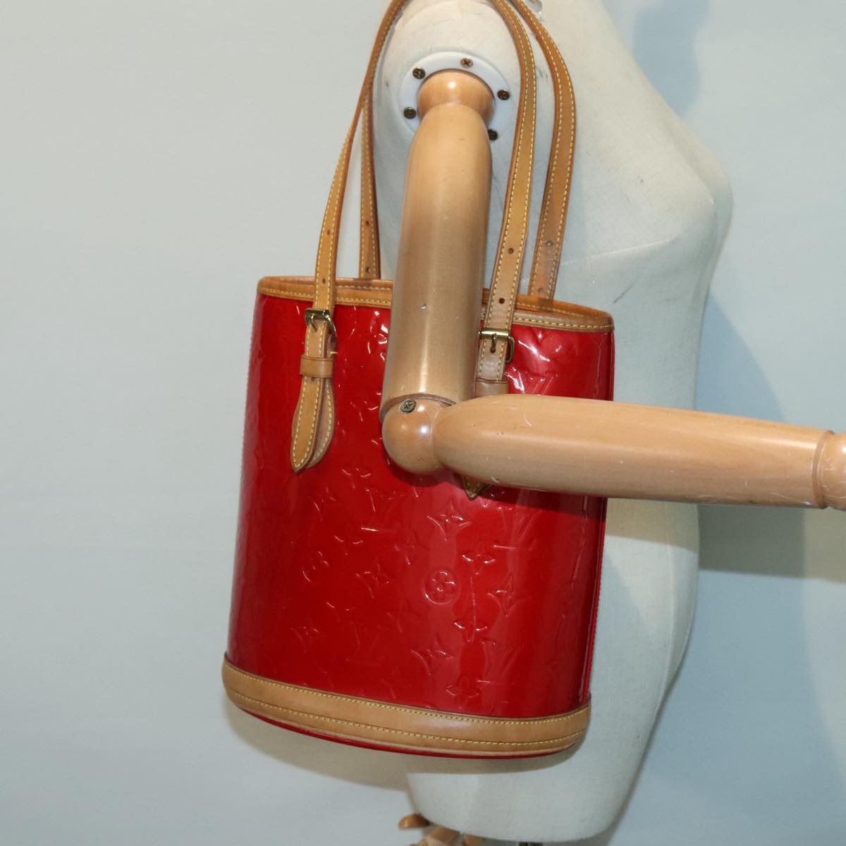 Louis Vuitton Bucket Bag Monogram Vernis, Red, Patent Leather, Shoulder Bag