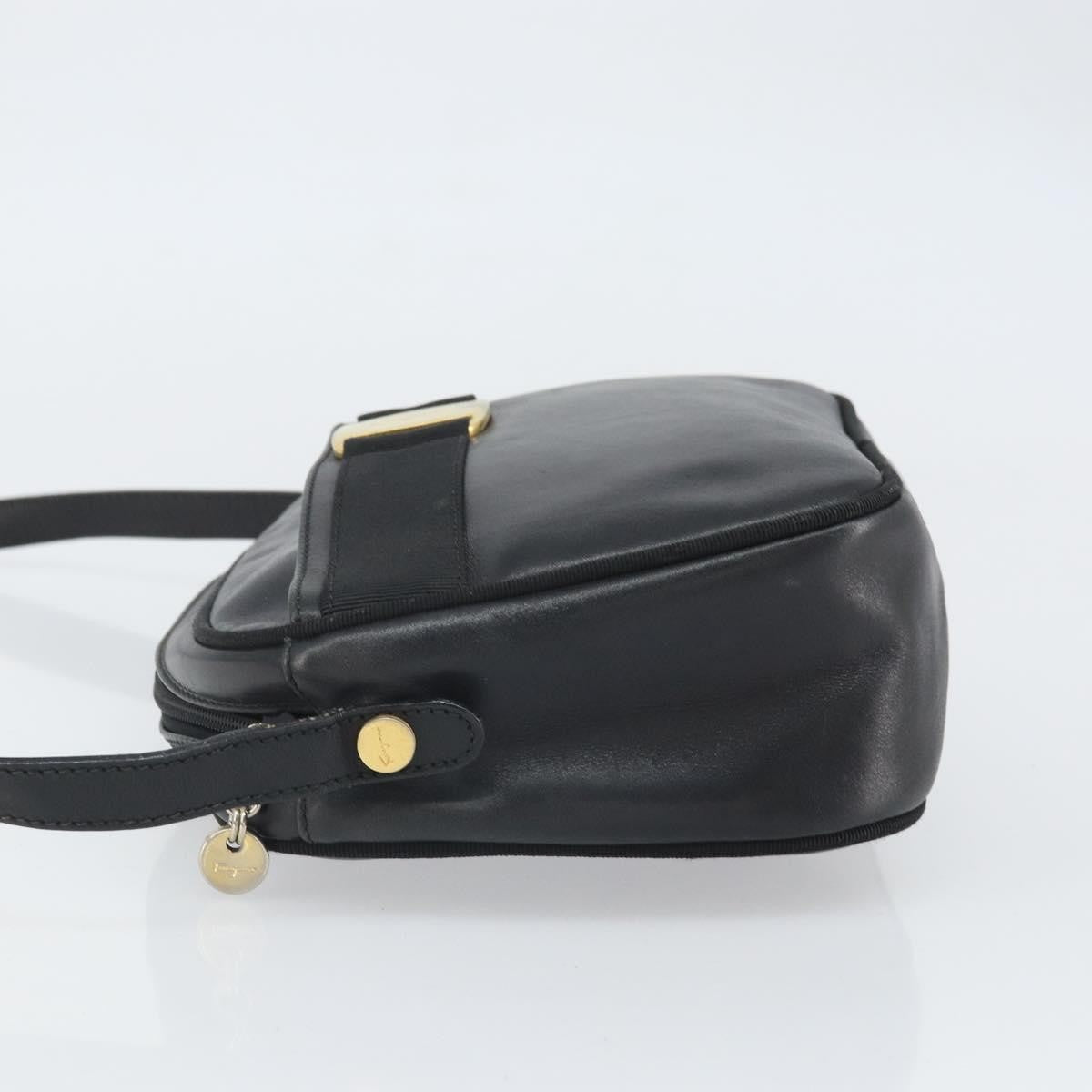 Salvatore Ferragamo Vara Bow camera Shoulder Bag Leather, BLACK, LEATHER, Shoulder bag