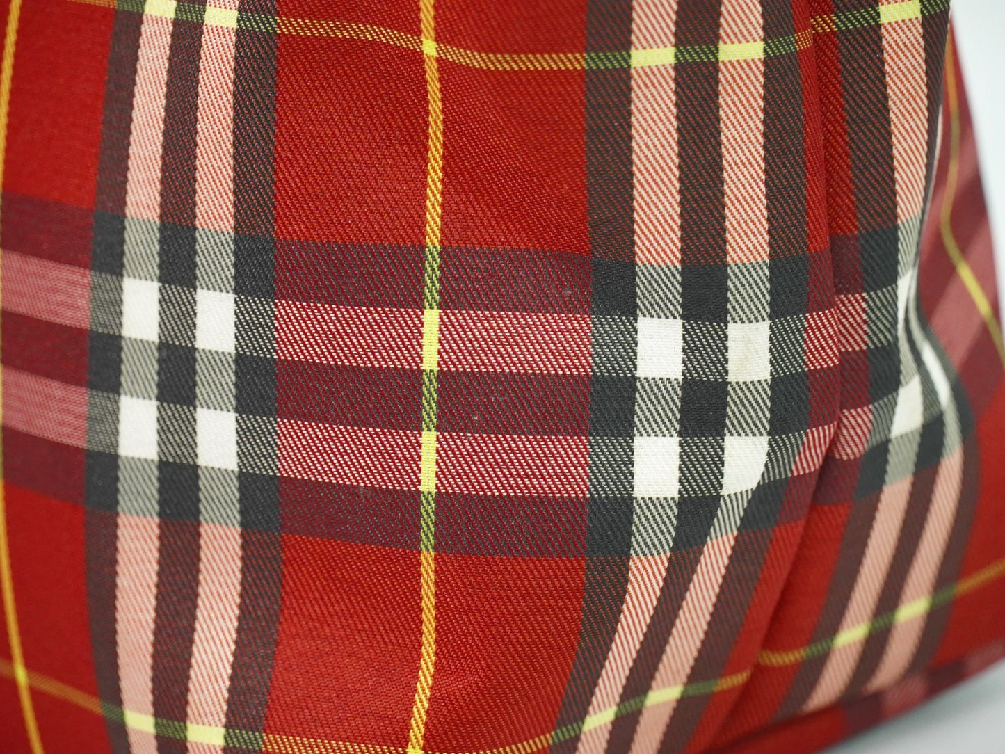 Burberry Nova Check Handbag Nova Check Canvas, RED, CANVAS, Clutche & pouche