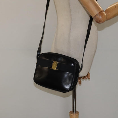 Salvatore Ferragamo Vara Bow camera Shoulder Bag Leather, Black, Leather, Shoulder Bag