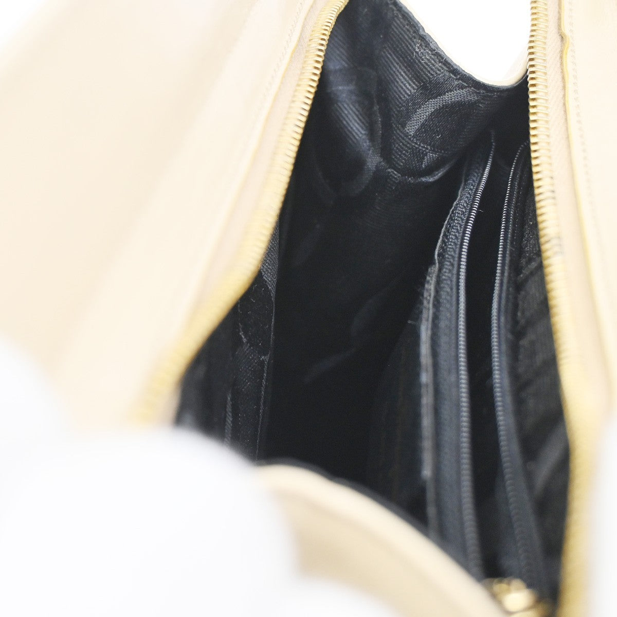 Salvatore Ferragamo Vara shoulder Bag Leather, Beige, Leather, Shoulder Bag