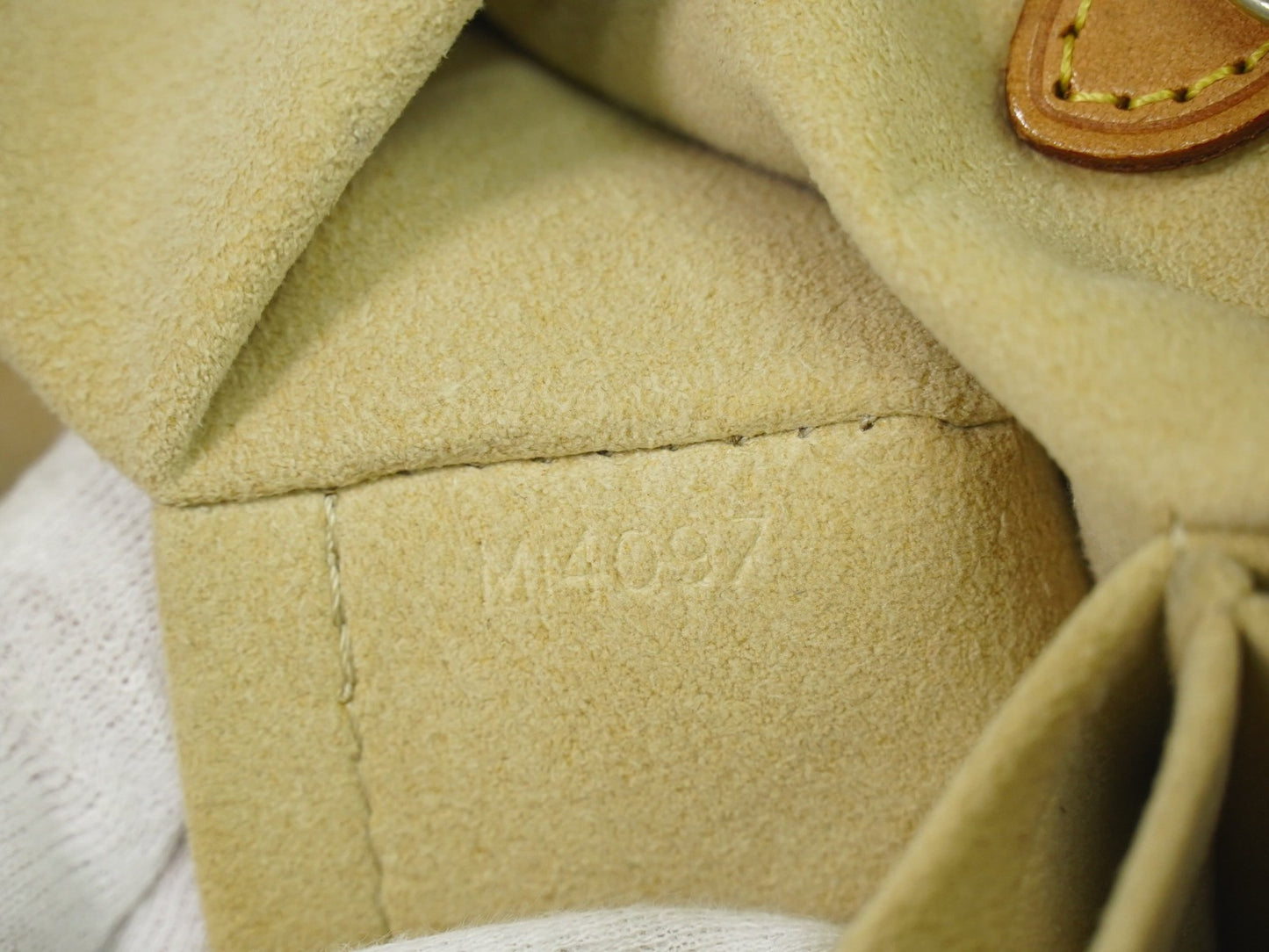 Louis Vuitton Hampstead Handbag Damier, WHITE, CANVAS, Tote bag