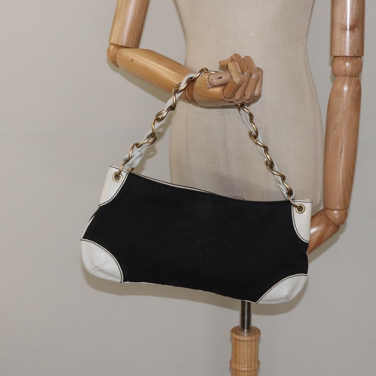 Chanel Vintage Olsen CC Chain Shoulder Bag Canvas and Leather, BLACK, CANVAS, Shoulder bag