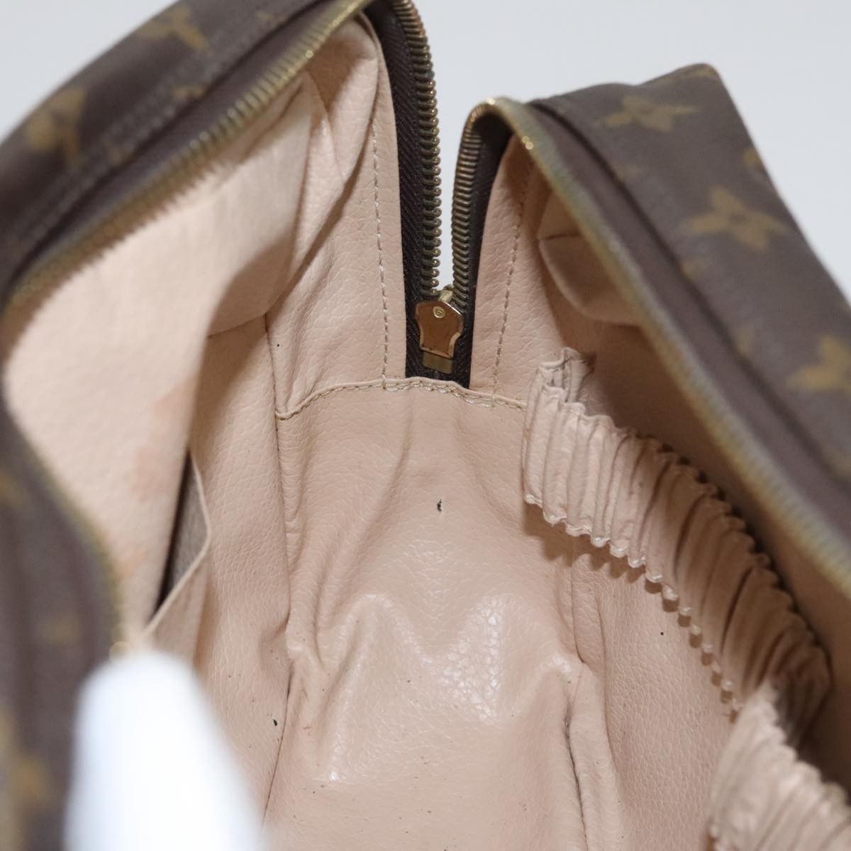 Louis Vuitton Trousse Toiletry Pouch Monogram Canvas, BROWN, CANVAS, Toiletry Case