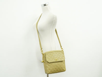 Chanel Vintage Camera bag Quilted Lambskin, BEIGE, LEATHER, Crossbody bag