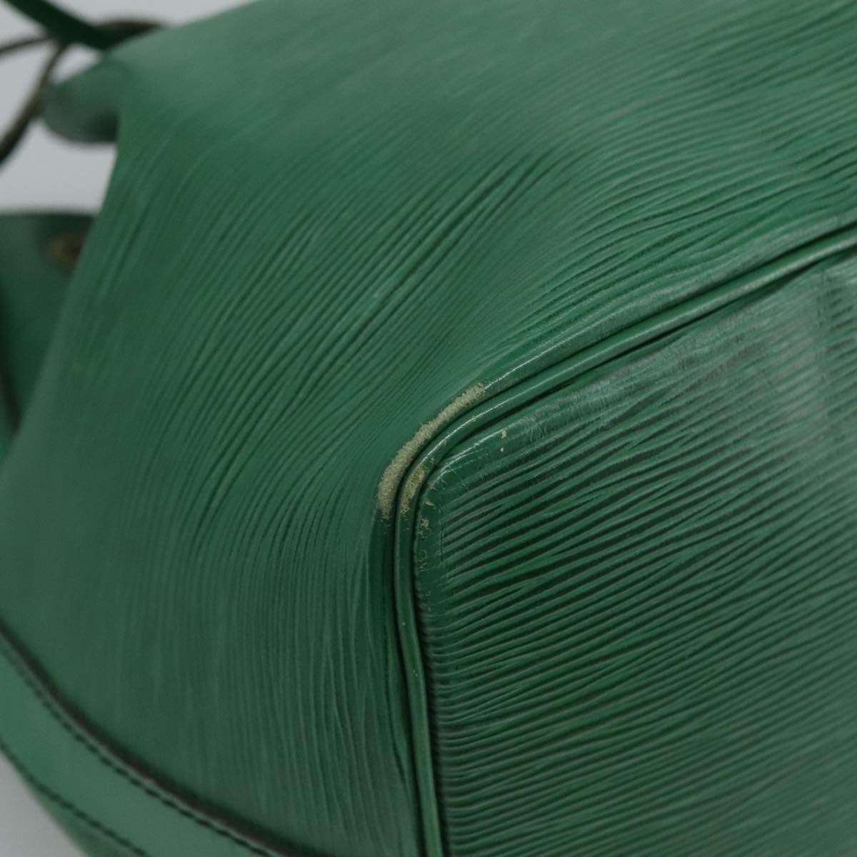 Louis Vuitton Petit Noe Handbag Epi Leather, GREEN, LEATHER, Shoulder bag
