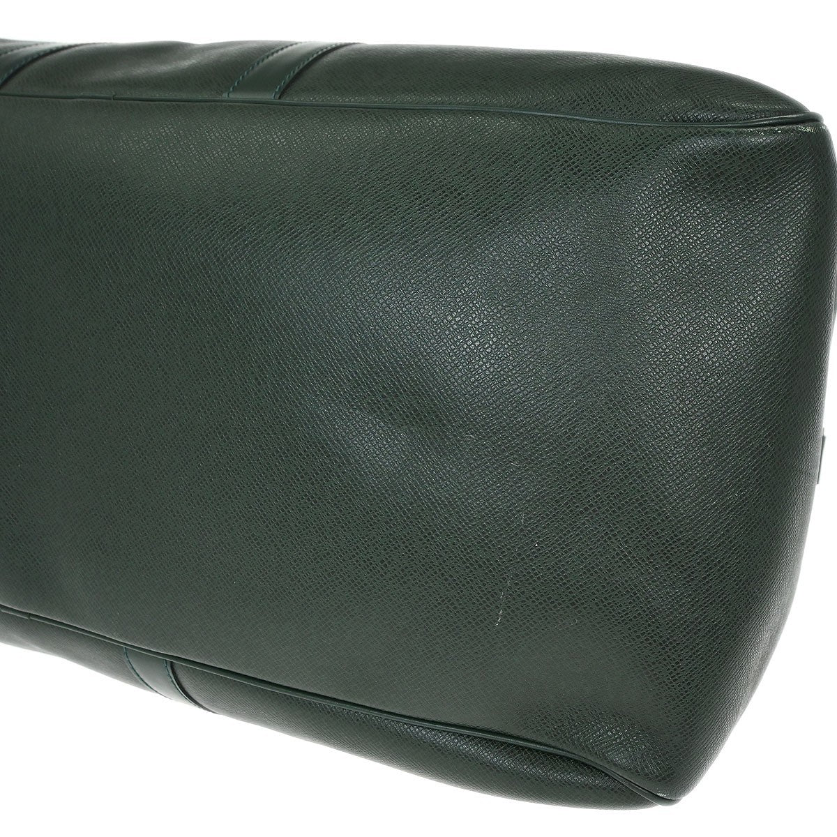 Louis Vuitton Kendall Handbag Taiga Leather, Green, Leather, Travel Bag