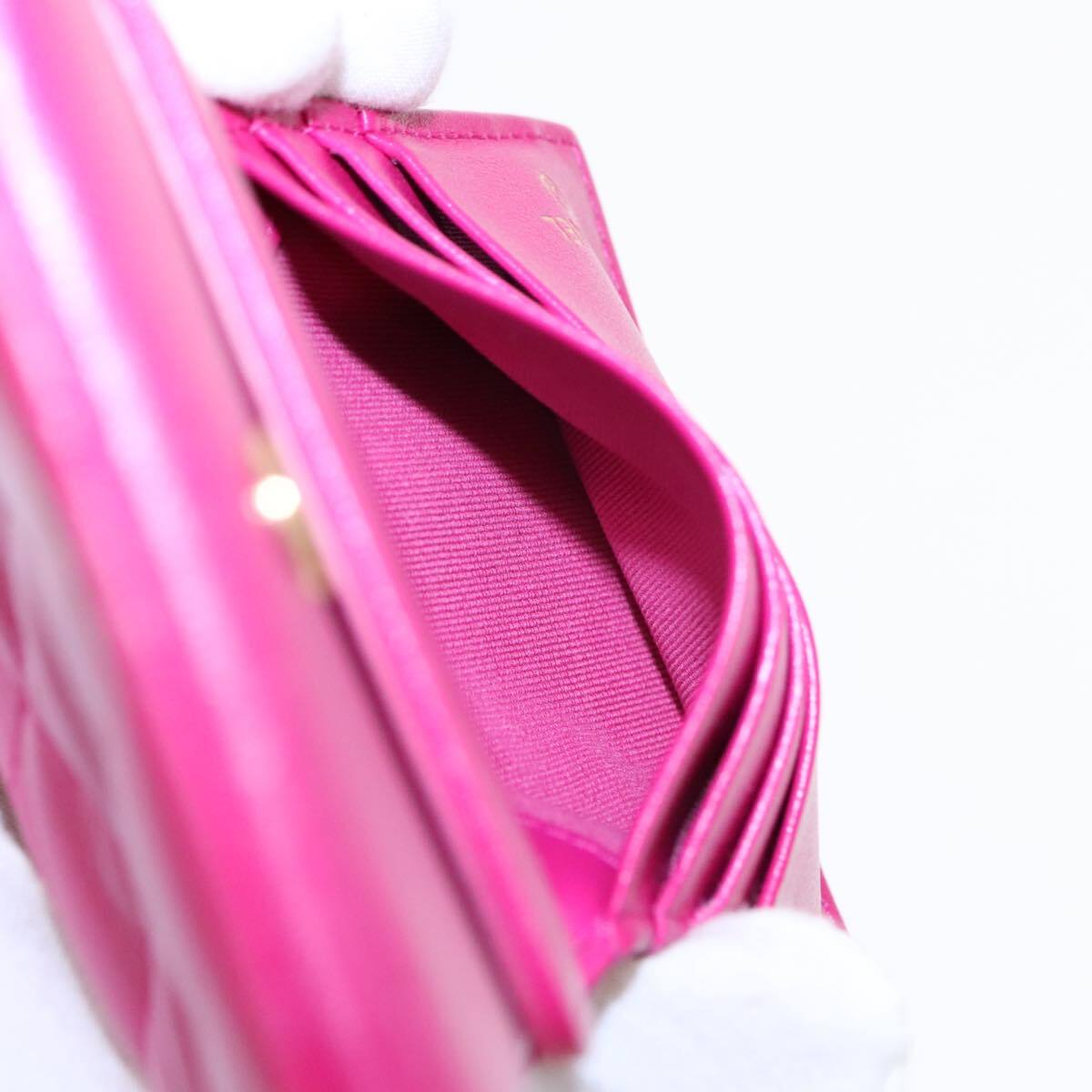 Chanel Textured CC Bifold Wallet Quilted Caviar, PINK, LEATHER, Wallets