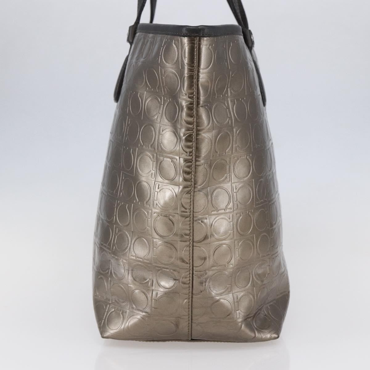 Salvatore Ferragamo Gancini Tote Patent leather, GOLD, PATENT_LEATHER, Tote bag