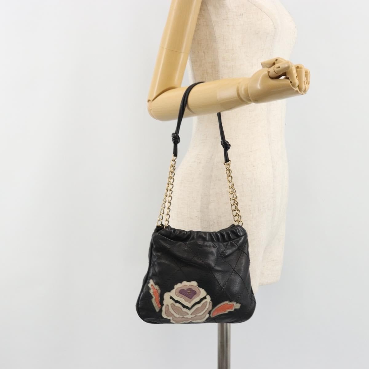Chanel Chain Tote Leather, Black, Leather, Shoulder Bag