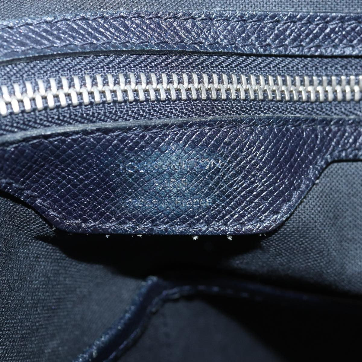 Louis Vuitton Zippe Cabas Taiga Leather, NAVY, LEATHER, Tote bag