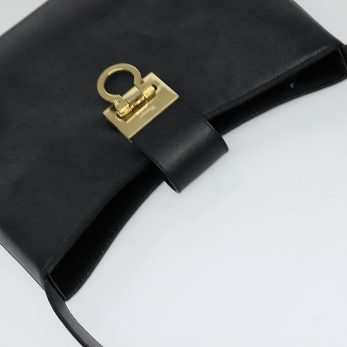 Salvatore Ferragamo Gancio Flap Hobo Leather, BLACK, LEATHER, Shoulder bag