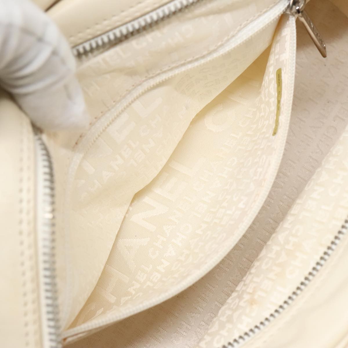 Chanel Ultimate Soft Frame Bag Quilted Calfskin, WHITE, LEATHER, Handbag