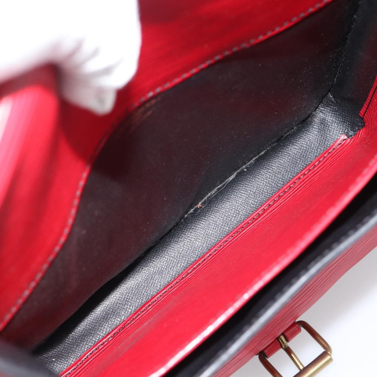 Louis Vuitton Cartouchiere Handbag Epi Leather, Red, Leather, Shoulder Bag