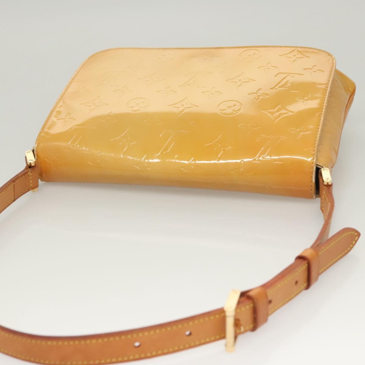 Louis Vuitton Thompson Street Handbag Monogram Vernis, BEIGE, PATENT_LEATHER, Handbag