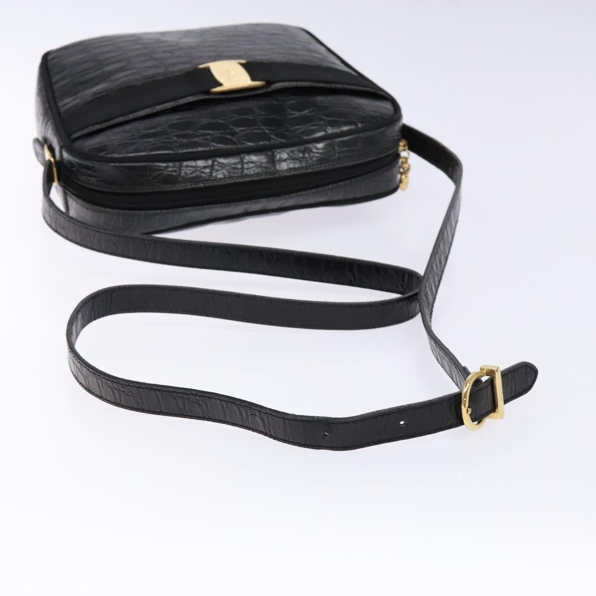 Salvatore Ferragamo Vala Shoulder Bag Leather, BLACK, LEATHER, Shoulder bag