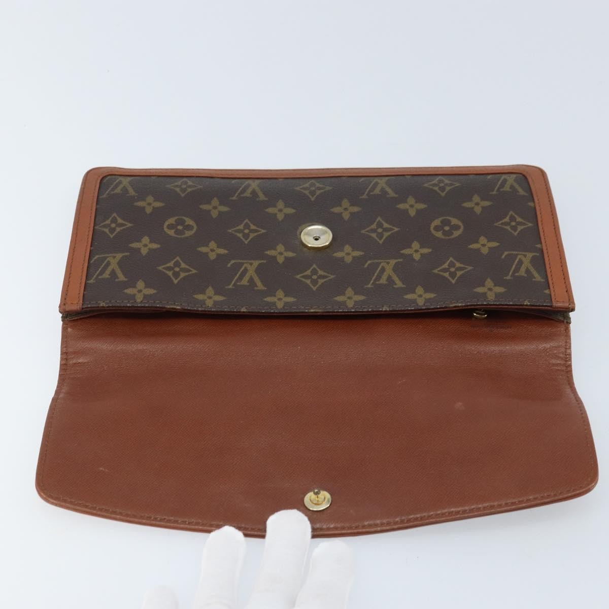 Louis Vuitton Dame Pochette Monogram Canvas, BROWN, CANVAS, Clutche & pouche