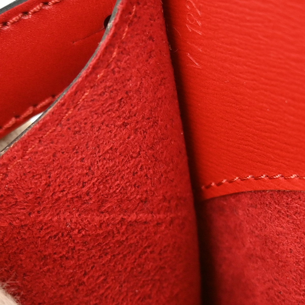 Louis Vuitton Cluny Shoulder Bag Epi Leather, Red, Leather, Shoulder Bag