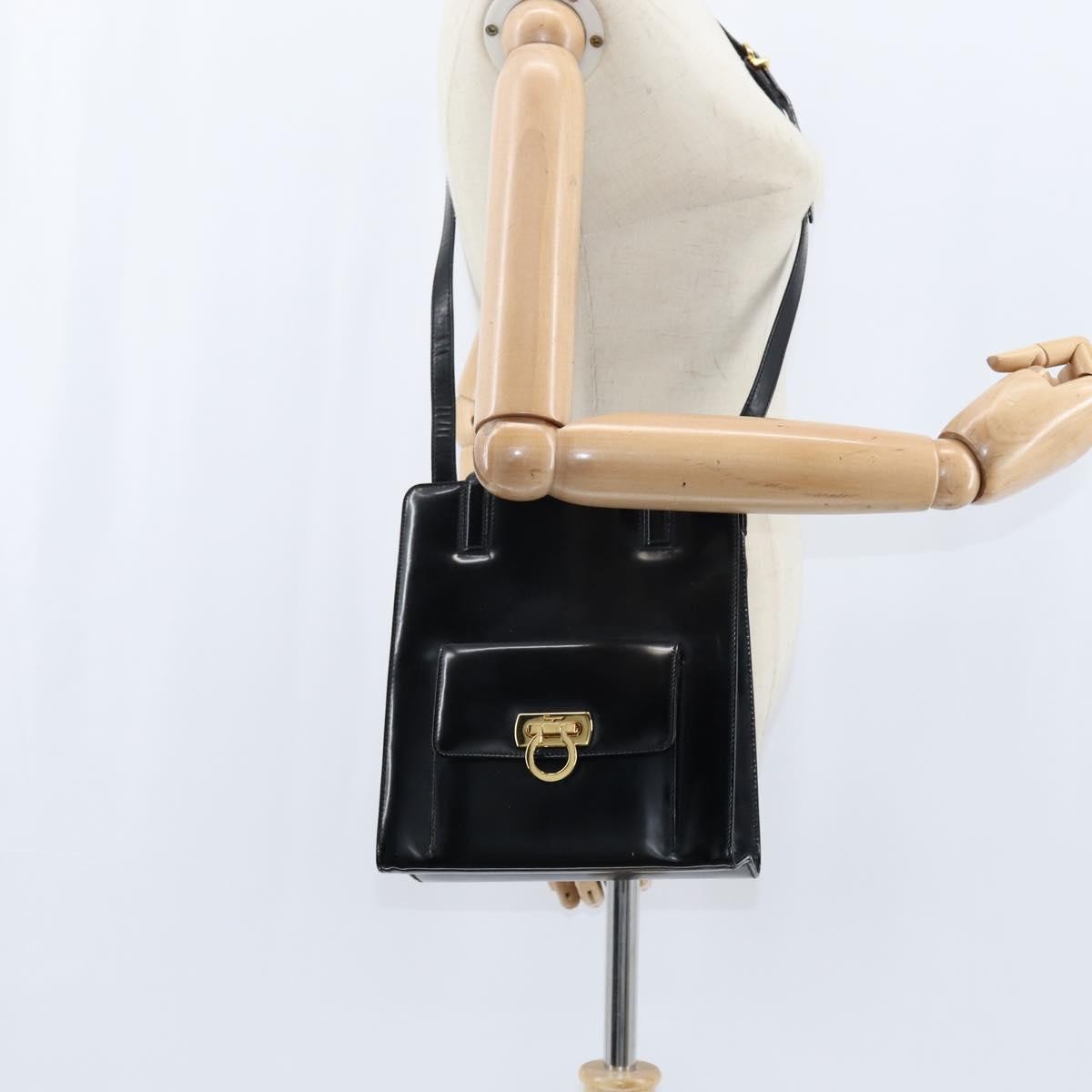 Salvatore Ferragamo Gancini handbag Patent leather, BLACK, PATENT_LEATHER, Handbag
