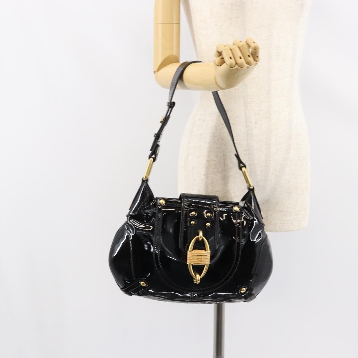 Salvatore Ferragamo Gancini Tote Patent leather, BLACK, PATENT_LEATHER, Tote bag