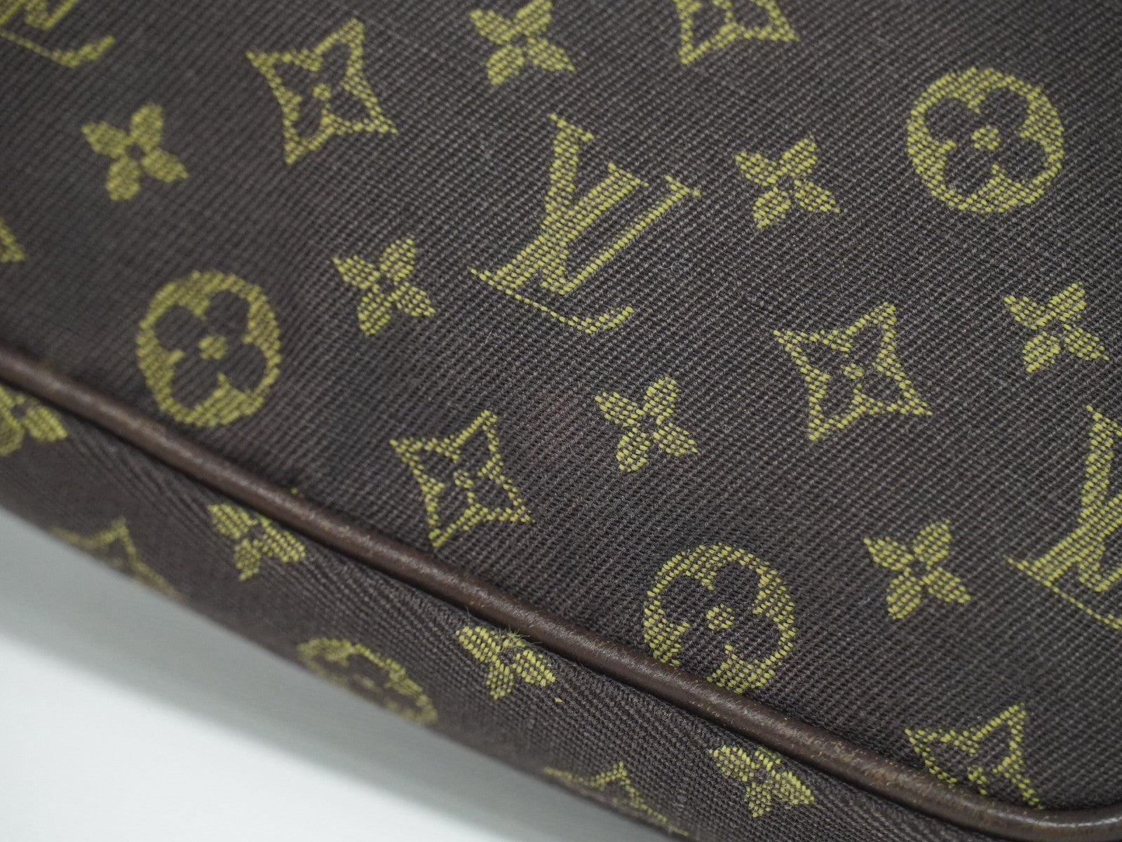 Louis Vuitton Mini pochette accessoire Min Lin Canvas, BROWN, CANVAS, Clutche & pouche