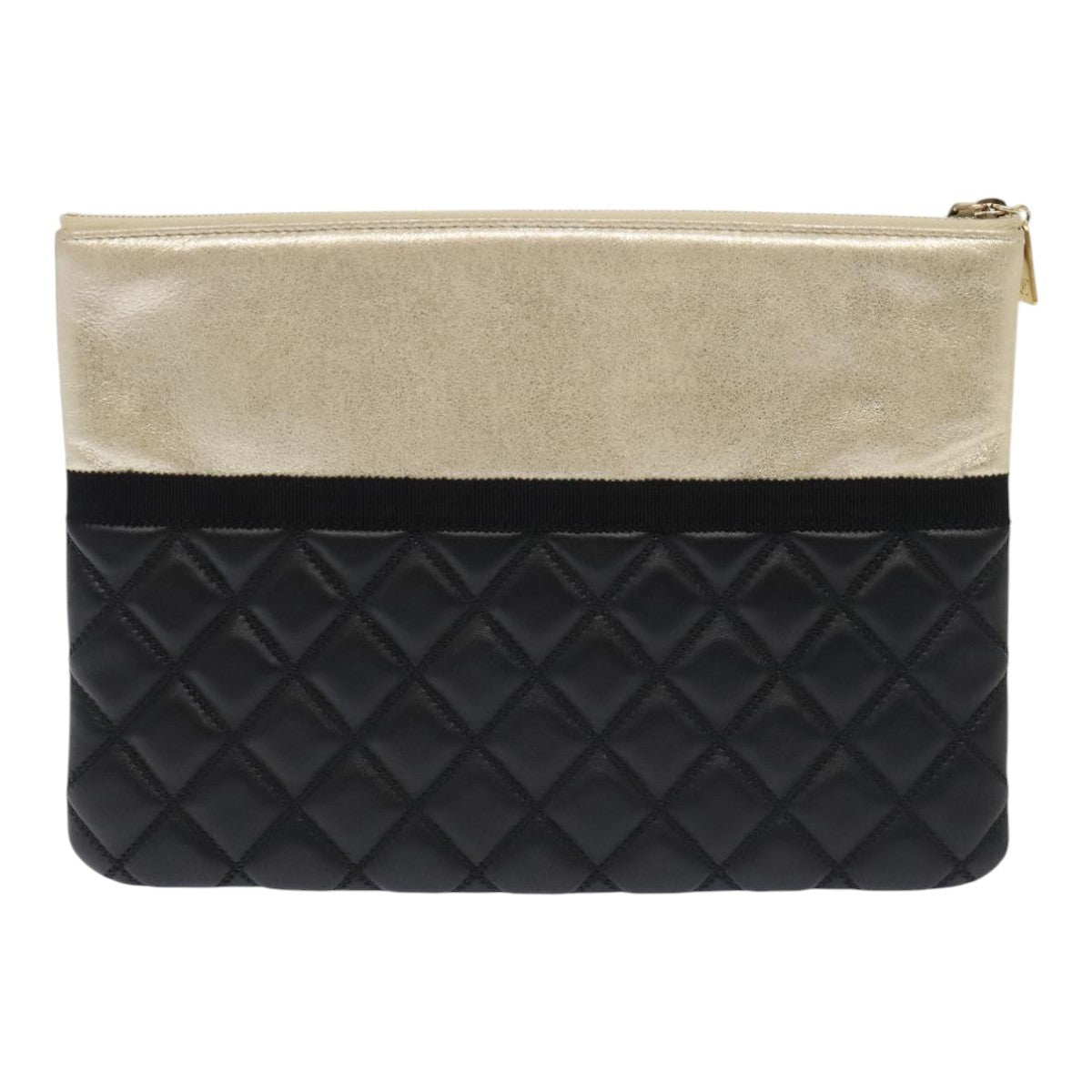 Chanel Pearl O Case Clutch Quilted Lambskin and Calfskin, BLACK, LEATHER, Clutche & pouche