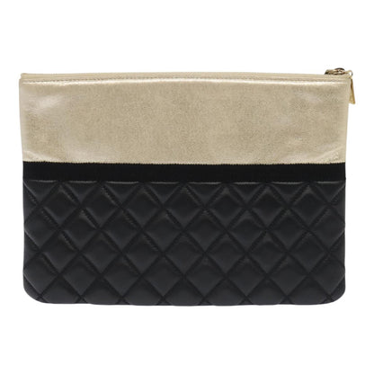 Chanel Pearl O Case Clutch Quilted Lambskin and Calfskin, BLACK, LEATHER, Clutche & pouche