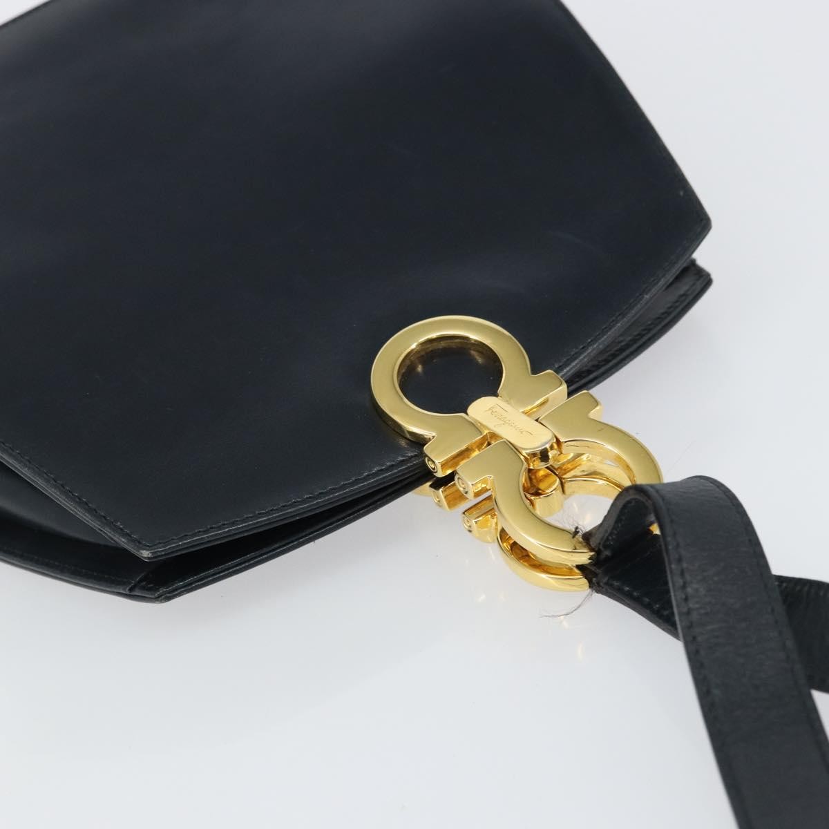 Salvatore Ferragamo Gancini Shoulder Bag Leather, NAVY, LEATHER, Shoulder bag