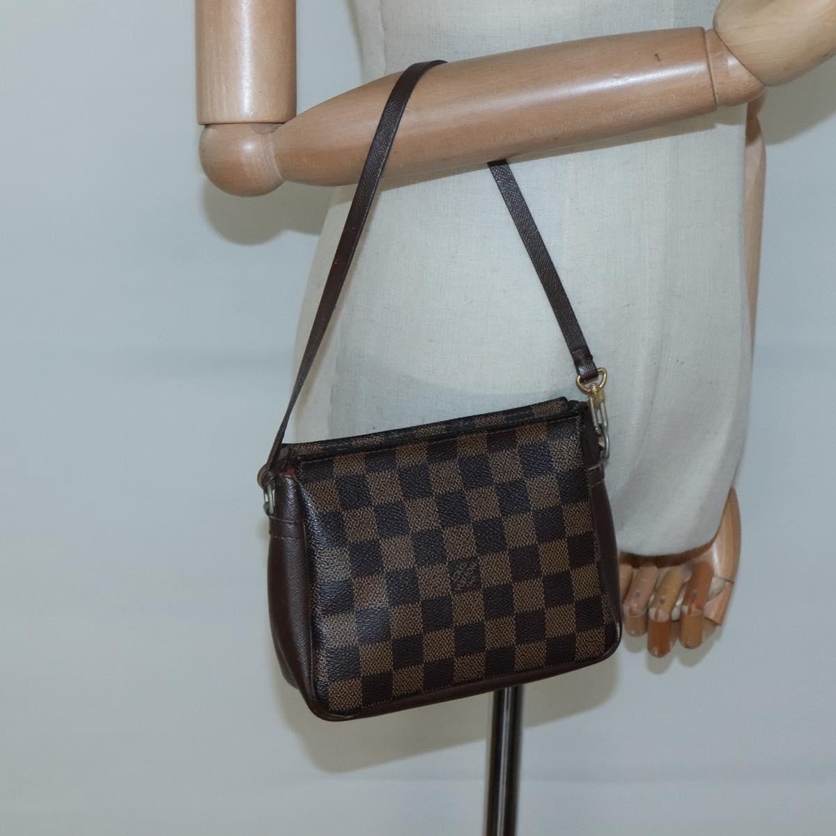 Louis Vuitton Trousse Make Up Bag Damier, BROWN, CANVAS, Clutche & pouche