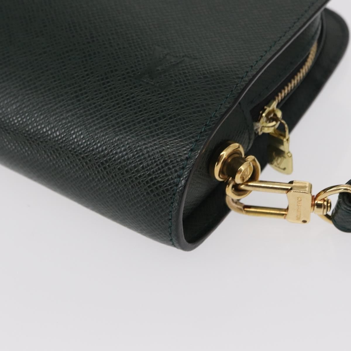 Louis Vuitton Pochette Baikal Clutch Taiga Leather, GREEN, LEATHER, Clutche & pouche