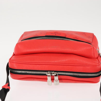 Louis Vuitton Outdoor Messenger Bag Taiga Leather, RED, LEATHER, Crossbody bag