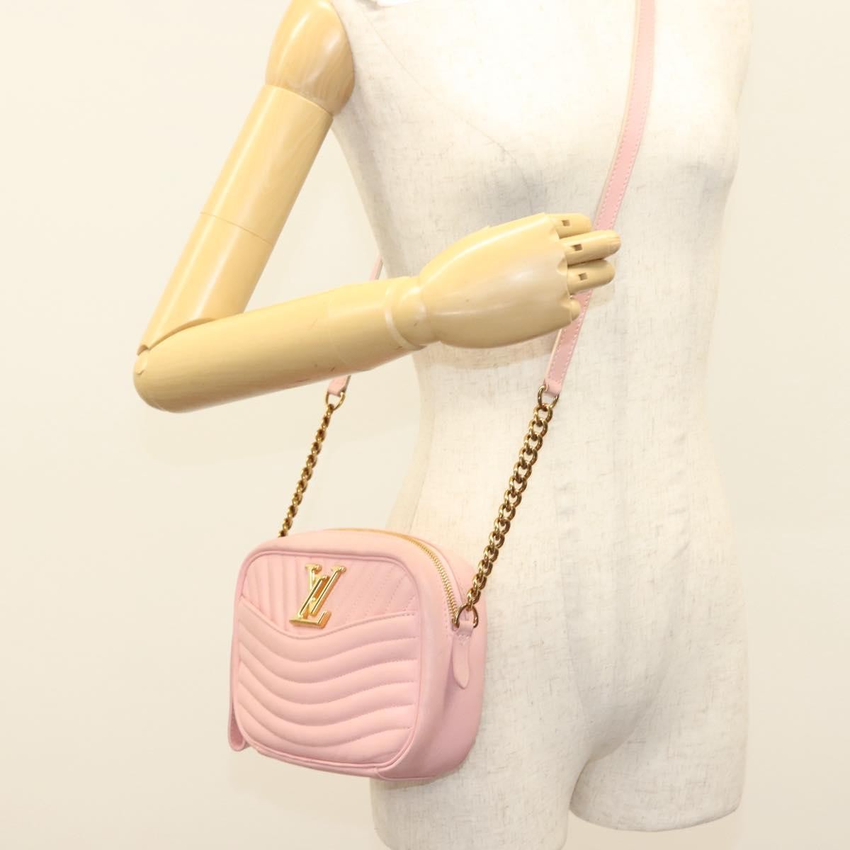 Louis Vuitton New Wave Camera Bag Quilted Leather, PINK, LEATHER, Crossbody bag