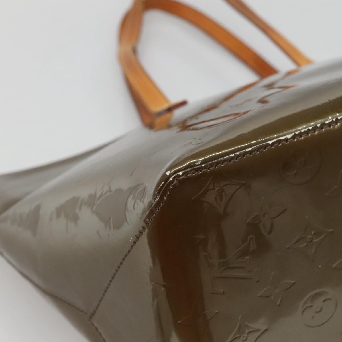 Louis Vuitton Bellevue Handbag Monogram Vernis, KHAKI, PATENT_LEATHER, Handbag